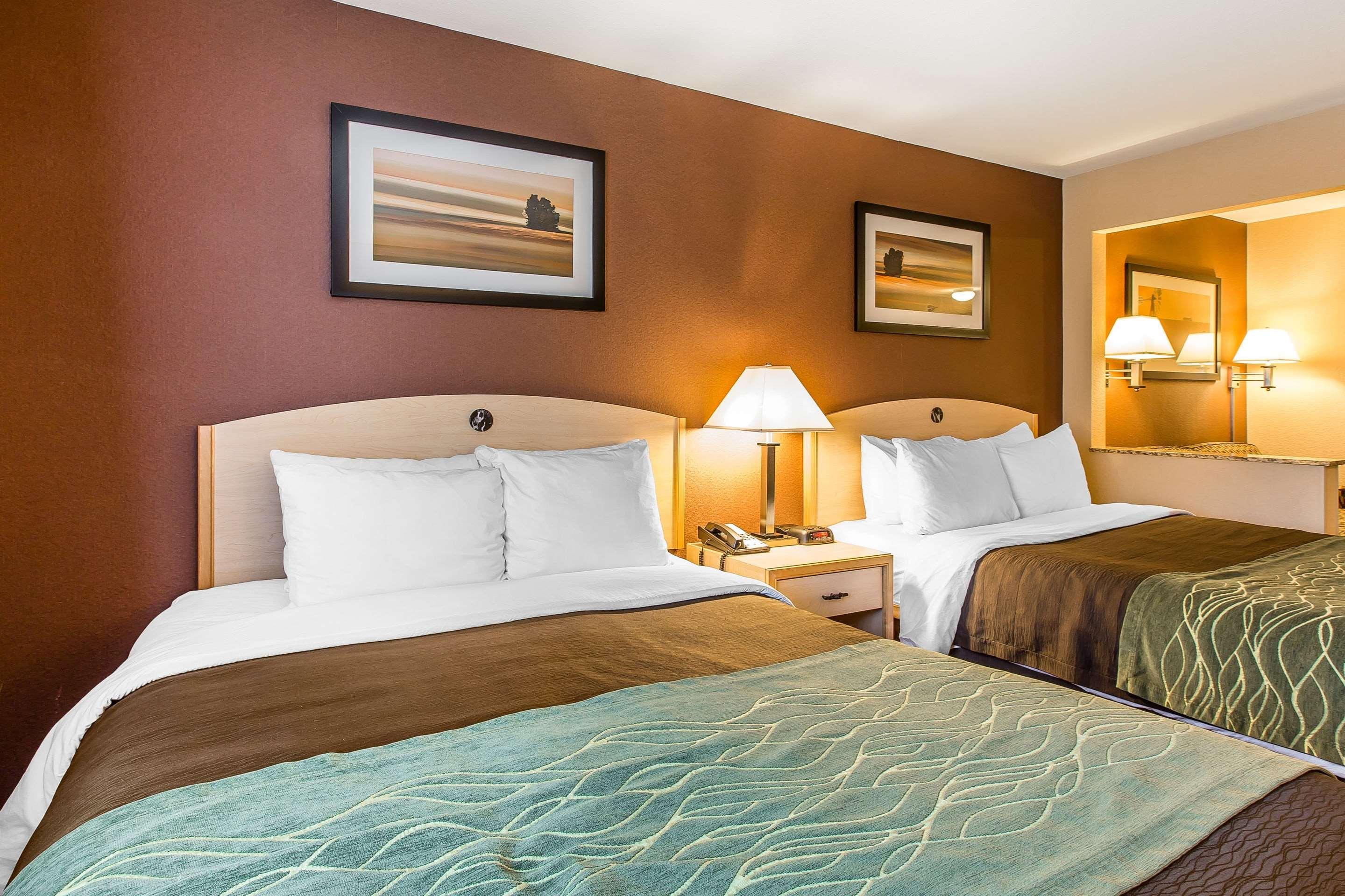 Quality Inn & Suites Loveland Exteriör bild