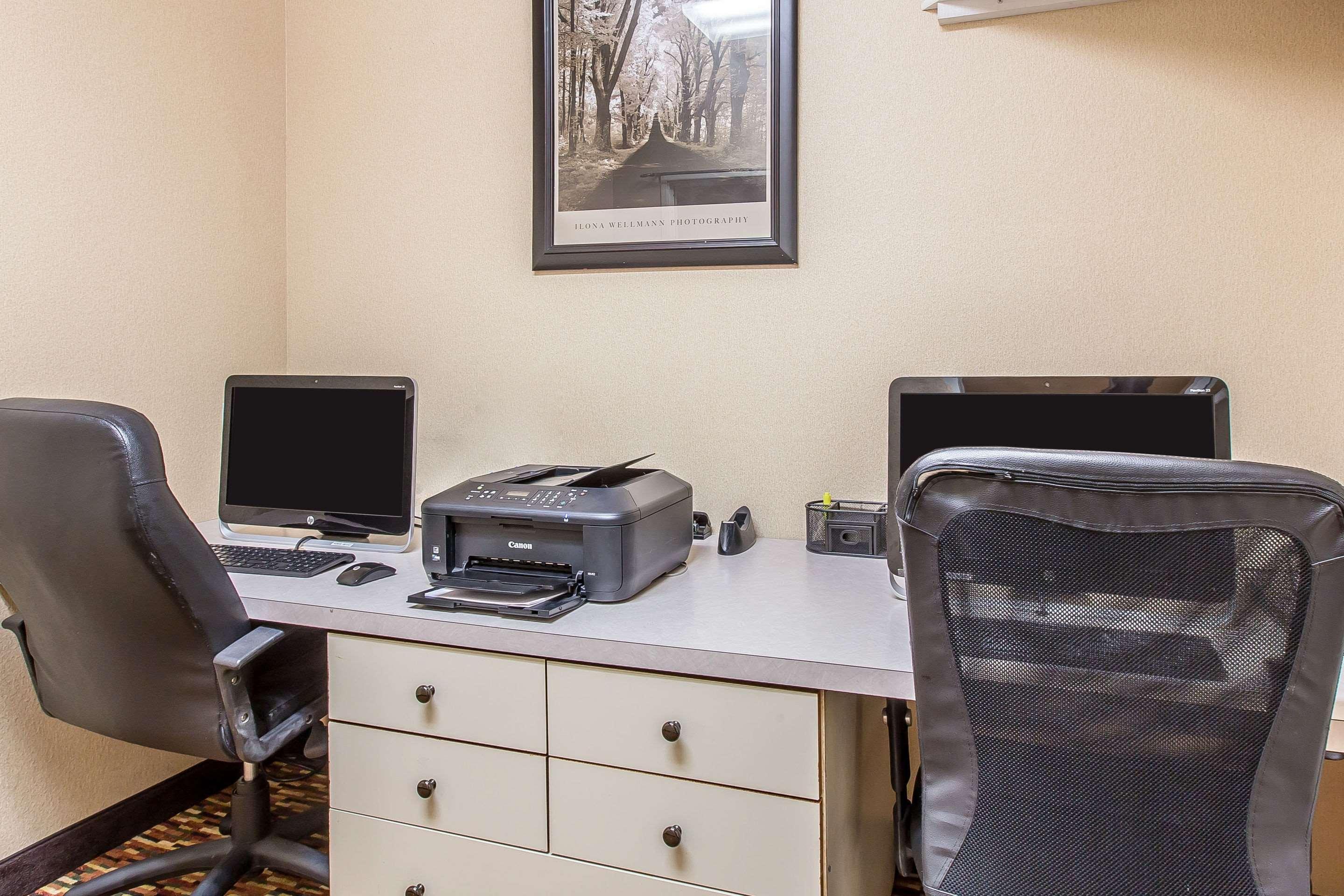 Quality Inn & Suites Loveland Exteriör bild