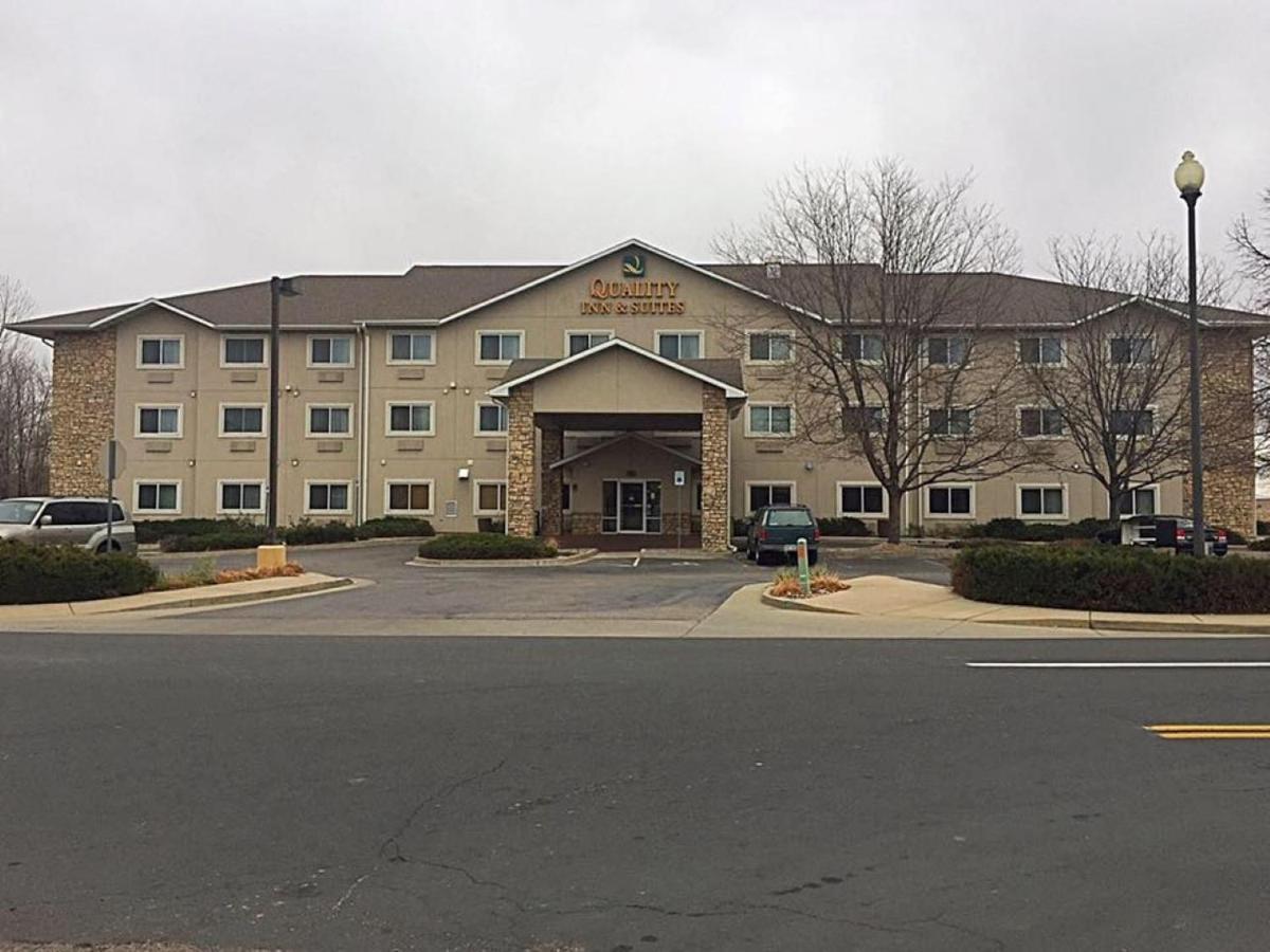 Quality Inn & Suites Loveland Exteriör bild