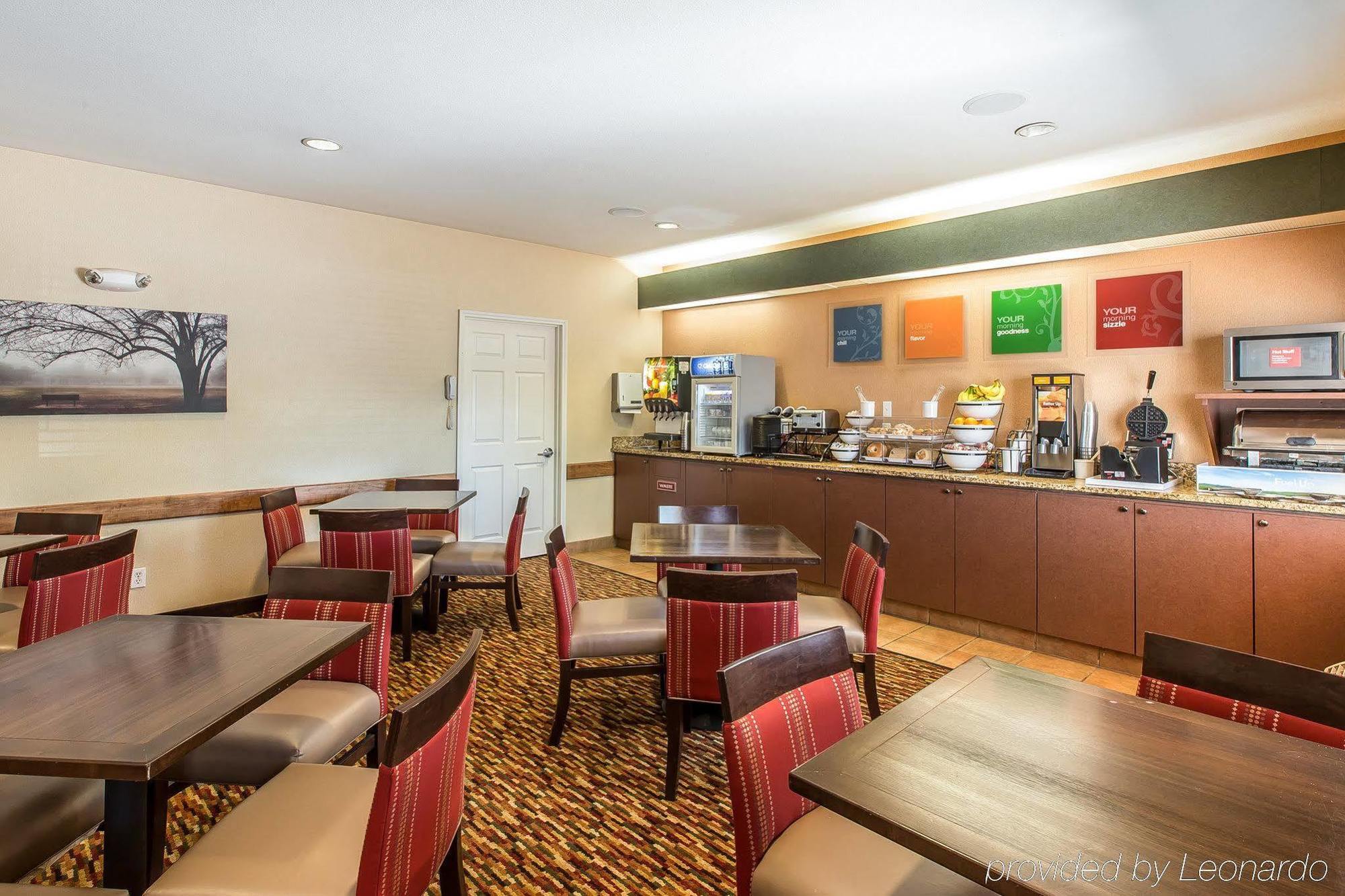 Quality Inn & Suites Loveland Exteriör bild