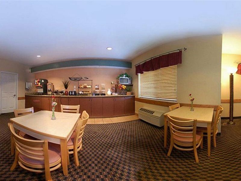 Quality Inn & Suites Loveland Exteriör bild